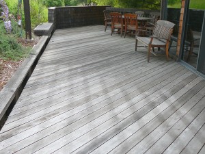 Redwood deck before restoration