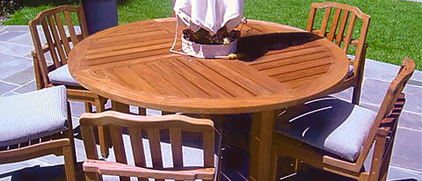 Teak table and chairs after cleaning and staining